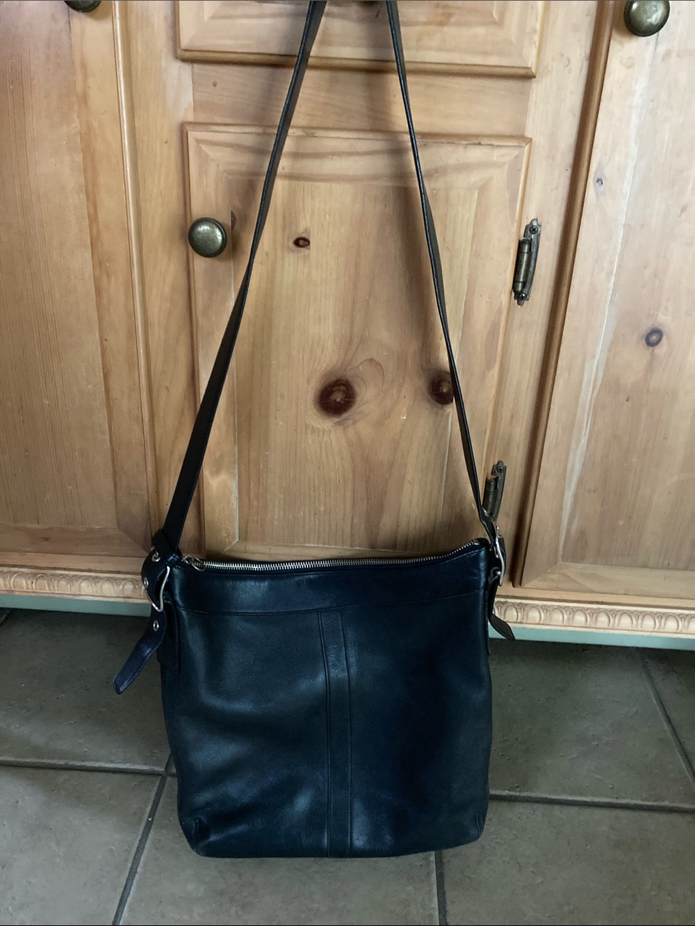 Coach black leather hobo shoulder bag